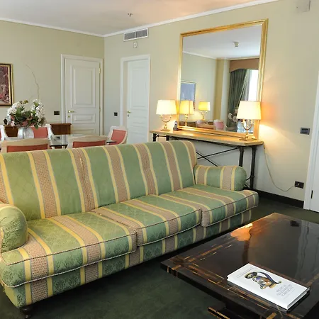 Tower Airport - & Conference Center Генуя