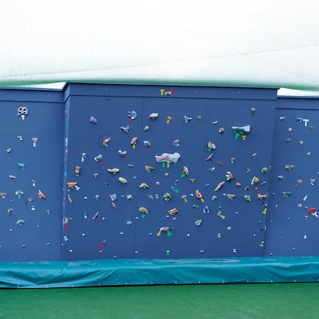 Отель Tower Airport - & Conference Center