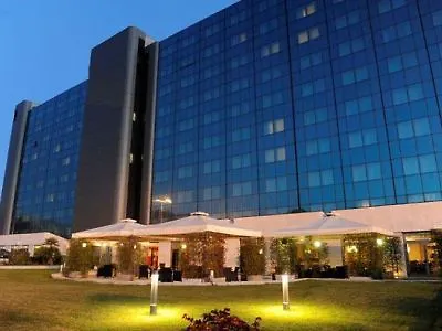 Tower Airport - & Conference Center Szálloda Genova