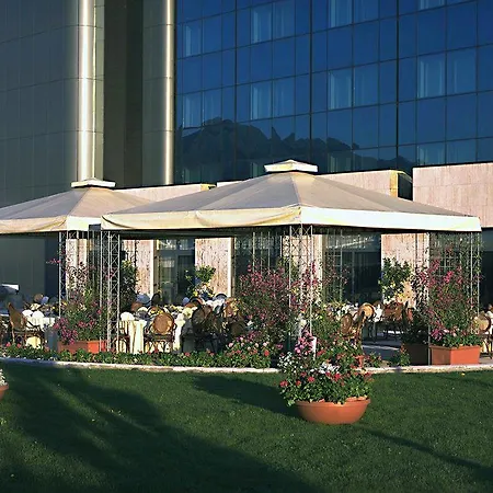 Tower Airport - & Conference Center Szálloda
