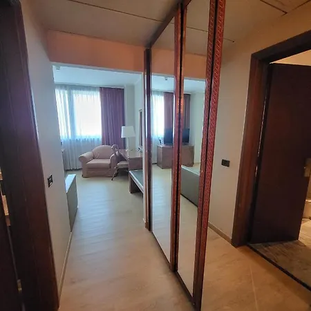 Hotel Tower Airport - & Conference Center