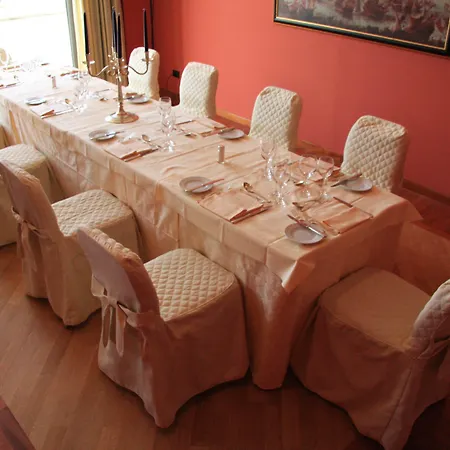 酒店 热那亚塔机场 - 酒店及会议中心