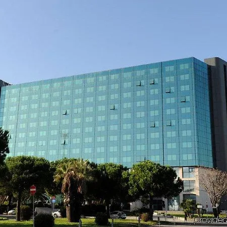 Tower Airport - & Conference Center