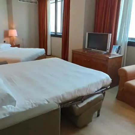 热那亚塔机场 - 酒店及会议中心 酒店 热那亚