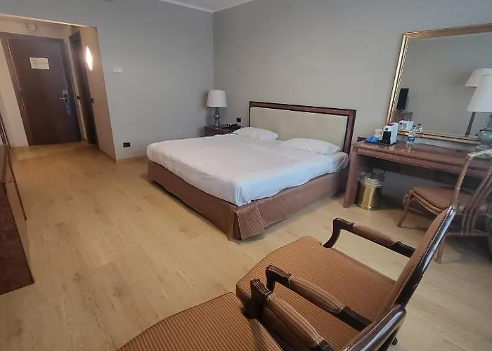 酒店 热那亚塔机场 - 酒店及会议中心 4*