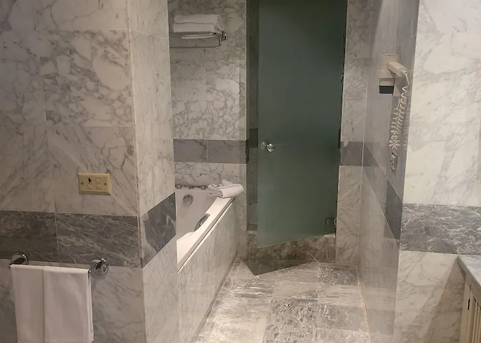 热那亚塔机场 - 酒店及会议中心 酒店